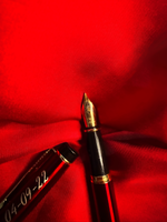 Crimson | Pen